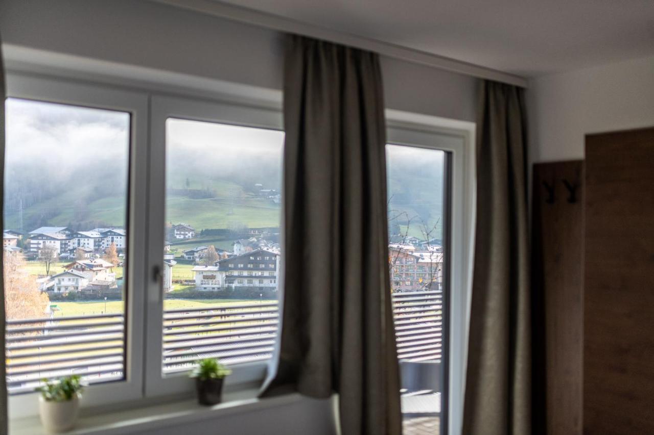 Amelies Mountain View Daire Kaprun Dış mekan fotoğraf